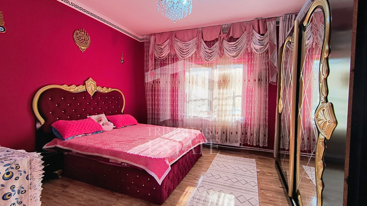 Medgidia | Casă cu 5 camere spațioasă