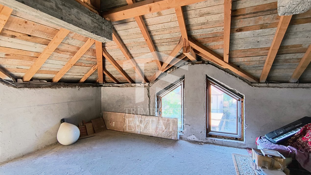 Năvodari | Casă spațioasă cu teren mare