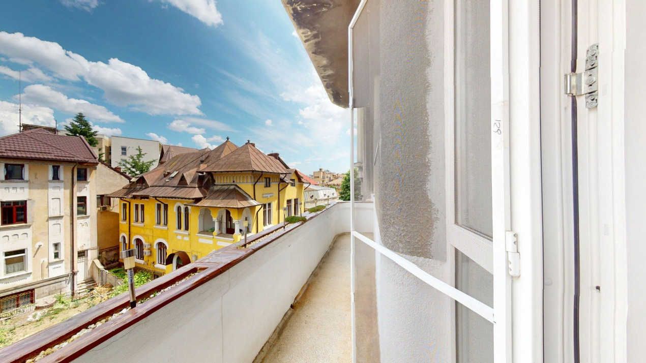 Oportunitate Apartament 3 camere deosebit 115 mp Metrou Piata Unirii 