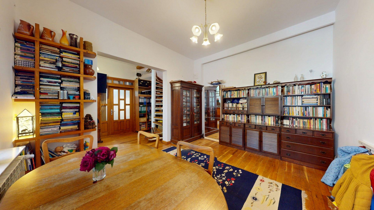 Casa de Vanzare  Traian