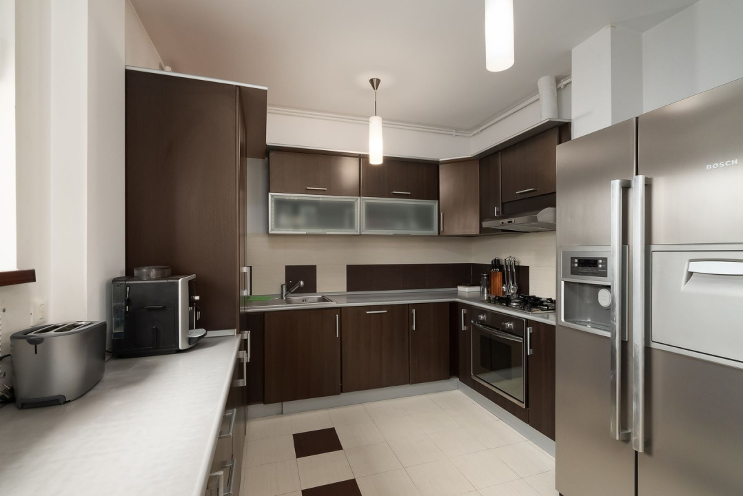 Apart 5 CAMERE Nordului Herastrau Str Barajul Arges 2 Parcari incluse