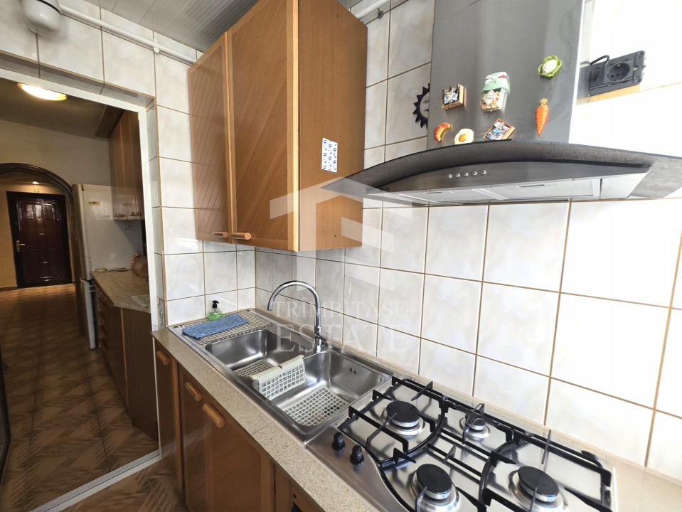 TOMIS NORD - 3 CAMERE GATA DE MUTAT | PIATA CIRESICA, SCOALA 29,38