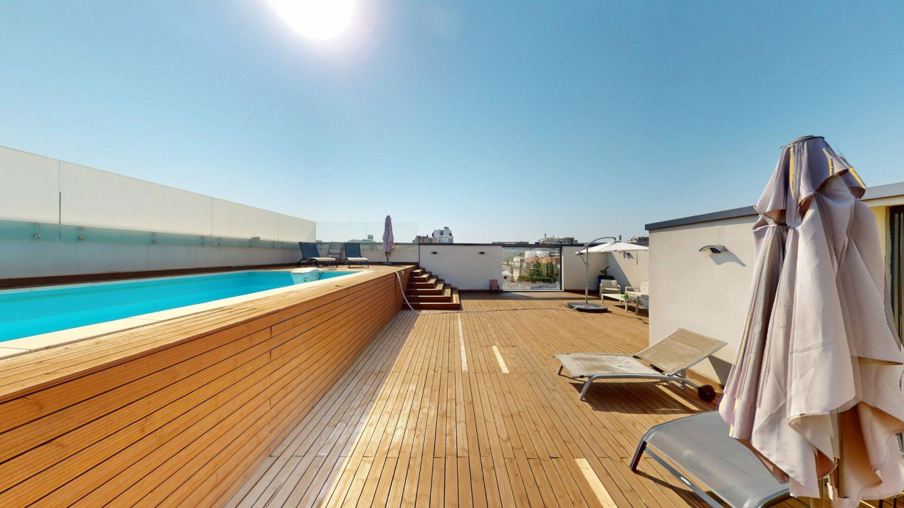 Apartament elegant 2 cam cu istorie, rafinament și facilități premium