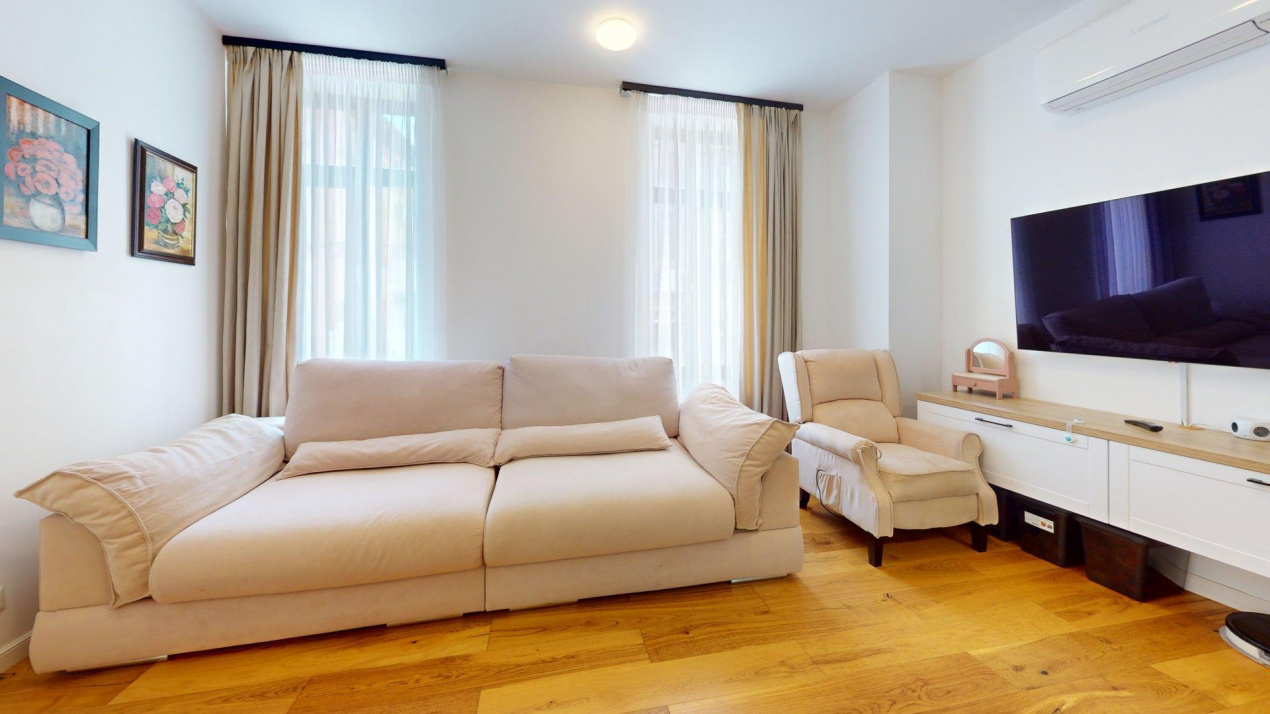 Apartament elegant 2 cam cu istorie, rafinament și facilități premium